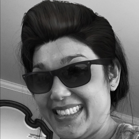 Meet your Posher, Mary - Picture 1 of 1